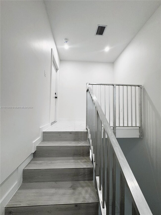 11291 SW 219th St unit B, Goulds, FL 33170 - photo 4