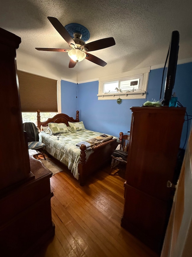 223 Harrison Ave, Jersey City, NJ 07304 - photo 3