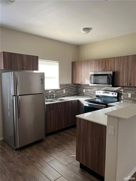 4001 Hawthorne Ave unit 2, Edinburg, TX 78539 - photo 3