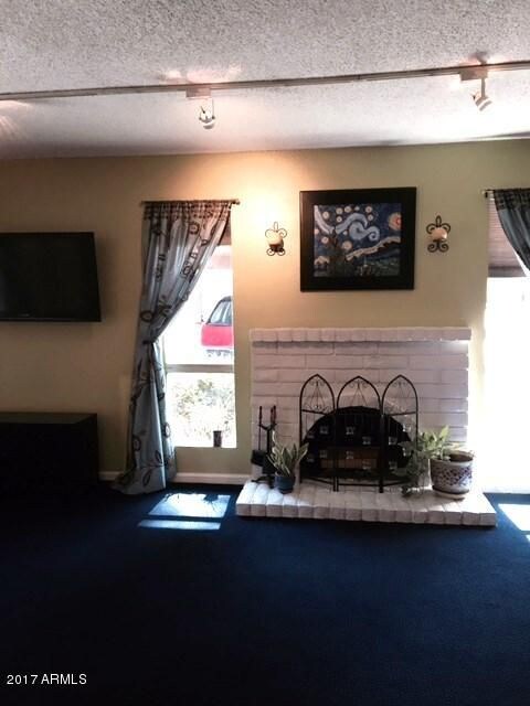 Living room 2