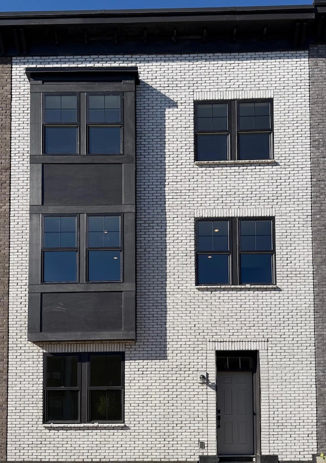 909 Mount Curve Blvd unit F, Saint Paul, MN 55116 - photo 2