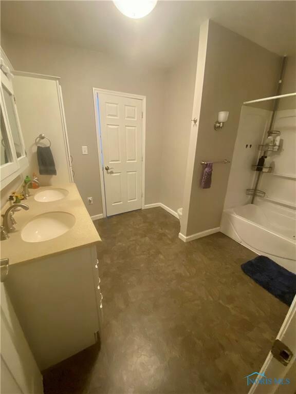 615 E Sandusky St, Findlay, OH 45840 - photo 6