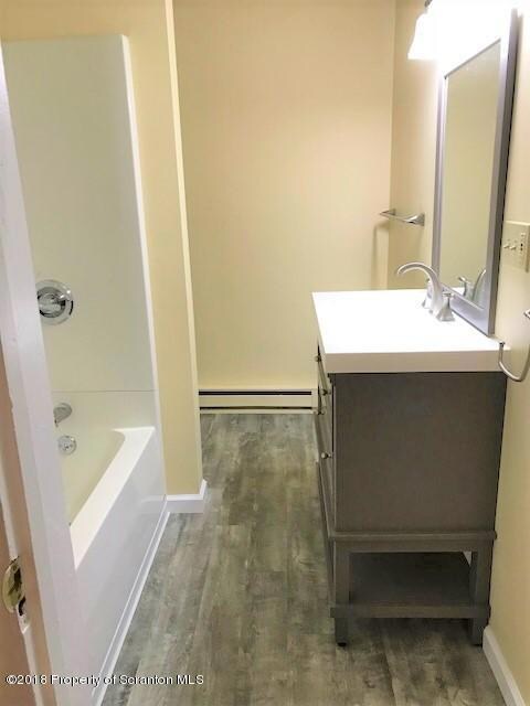 213 N Main Apt C Ave, Taylor, PA 18517 - photo 6