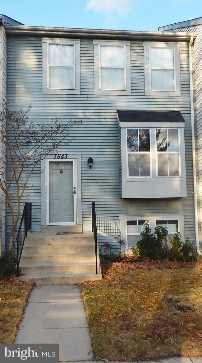 3543 Cherry Hill Ct, Beltsville, MD 20705 - photo 2