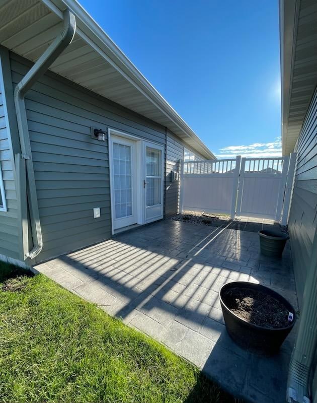 2672 Whispering Creek Cir S, Fargo, ND 58104 - photo 7