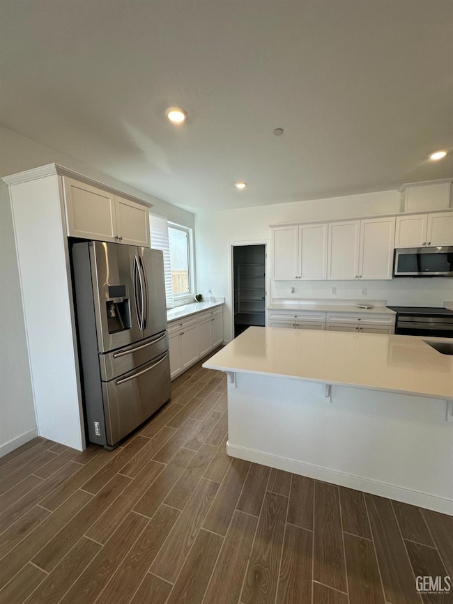 8908 County Crest Dr, Shafter, CA 93314 - photo 6