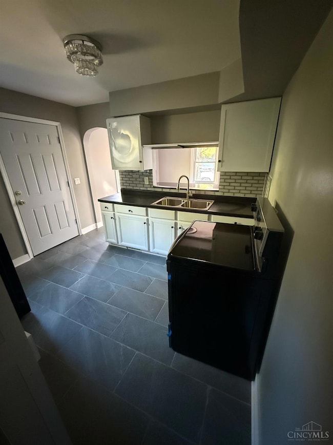 2340 Brokaw Ave, Cincinnati, OH 45225 - photo 7