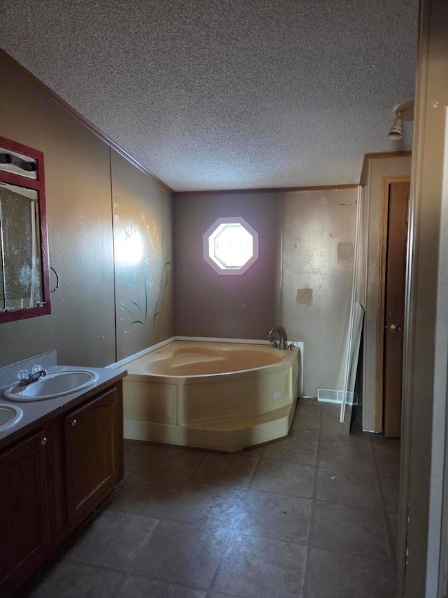 3551 N Neff Rd, Edmore, MI 48829 - photo 4