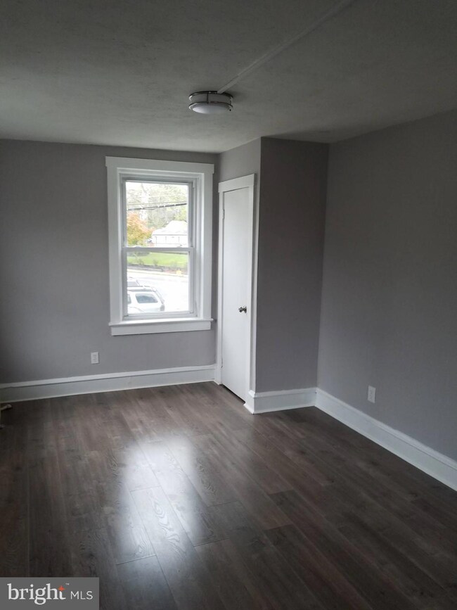 186 Gibbsboro Rd unit 4, Clementon, NJ 08021 - photo 6