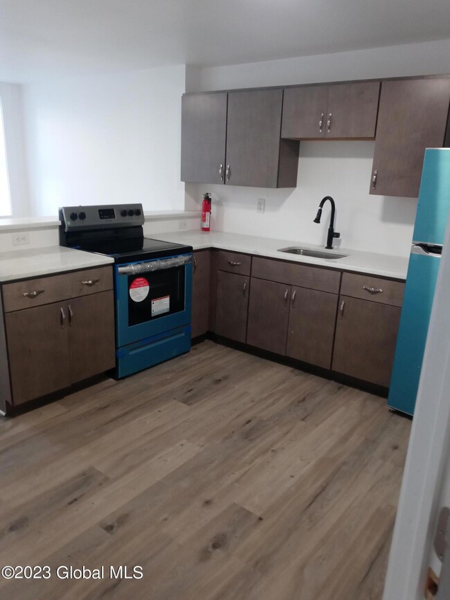 336 Clinton Ave unit Basement, Albany, NY 12206 - photo 2