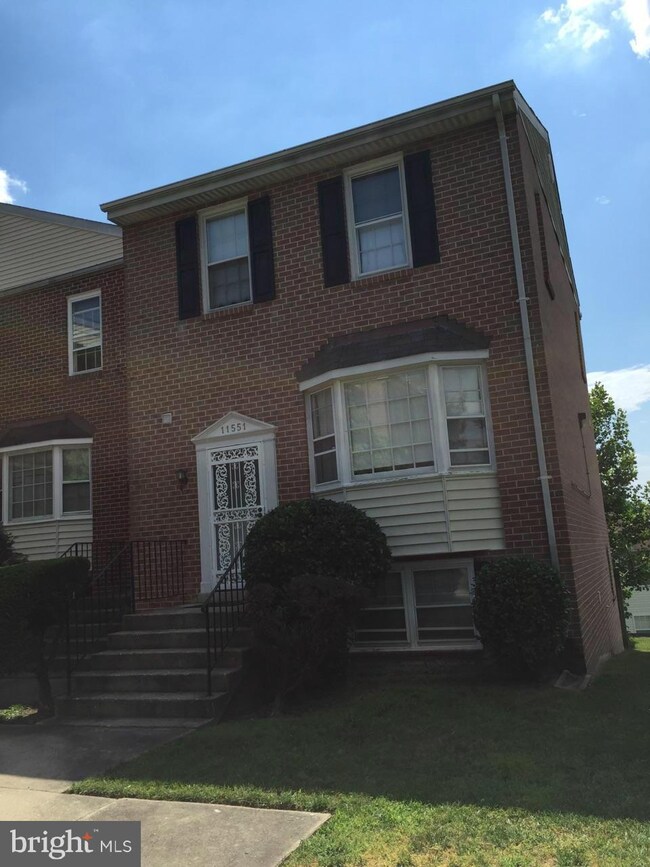 11551 Cosca Park Place, Clinton, MD 20735 - photo 2