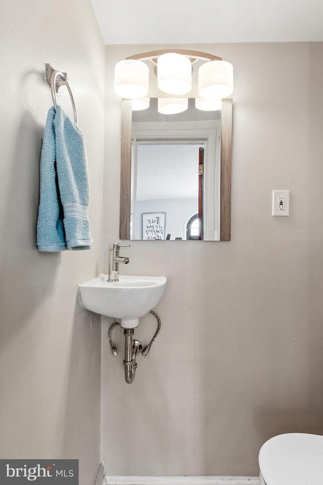 9 Leland Ave, Reading, PA 19609 - photo 6