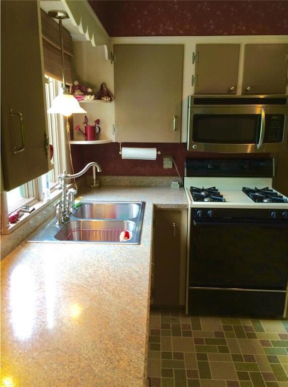 45 Howard Pond Rd, Hanover, ME 04237 - photo 7