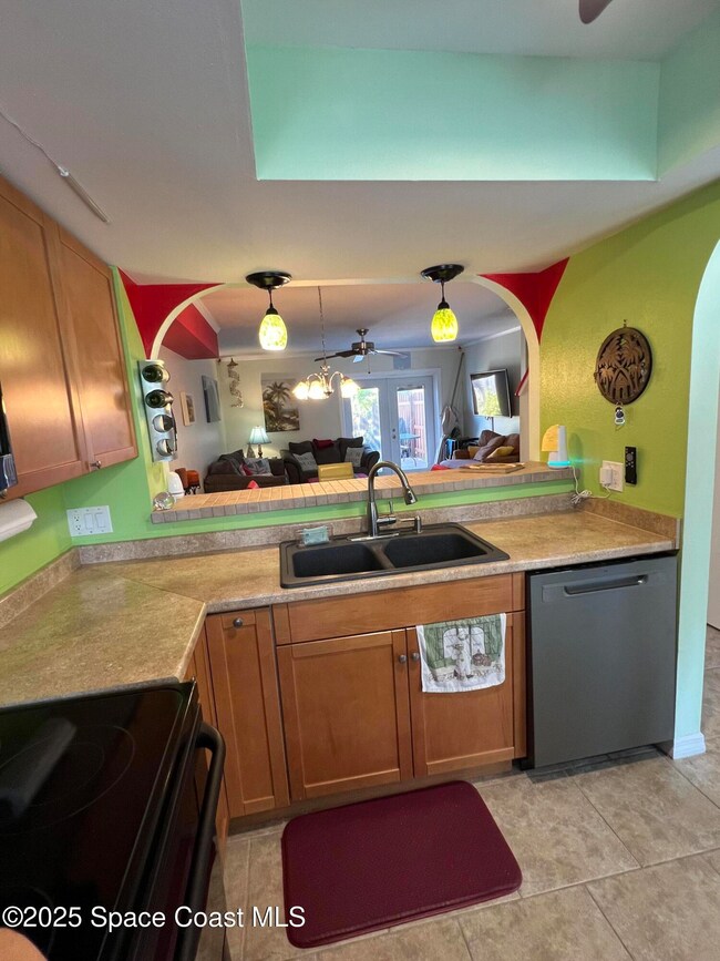 299 Chandler St unit F, Cape Canaveral, FL 32920 - photo 5