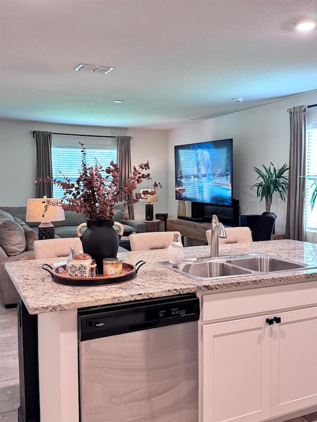 668 Old Country Rd SE, Palm Bay, FL 32909 - photo 4