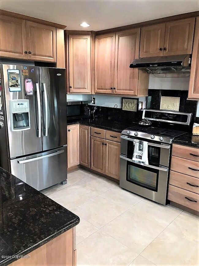 2156 Monashka Way - Kitchen
