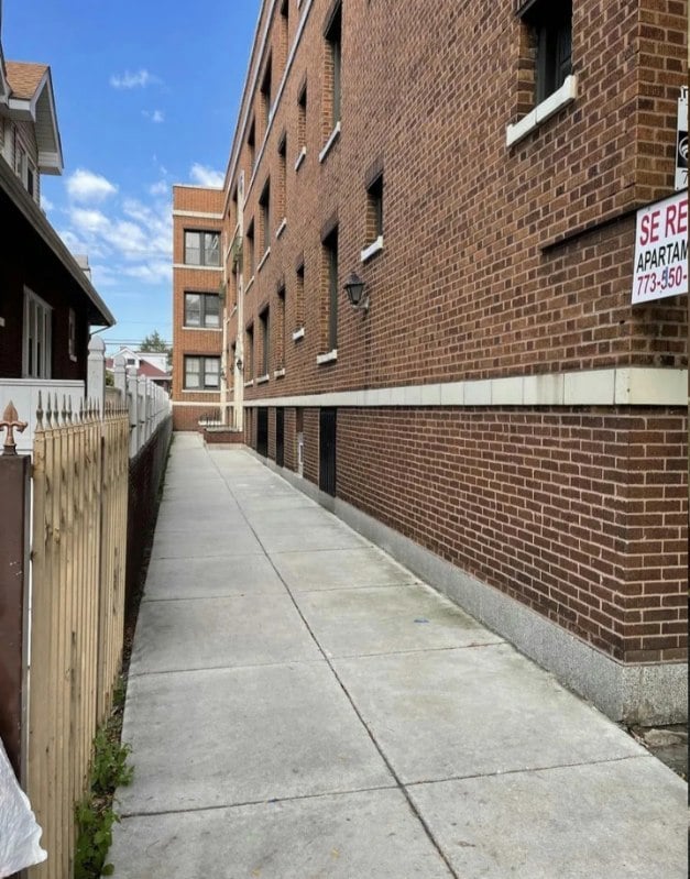 3320 W 67th St unit 3N, Chicago, IL 60629 - photo 2