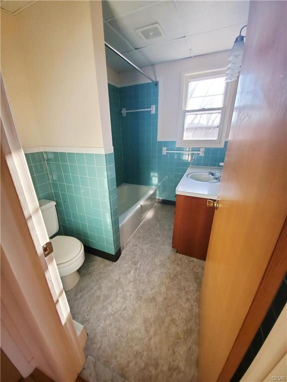 455 Pine St unit 1W, Slatington, PA 18080 - photo 6