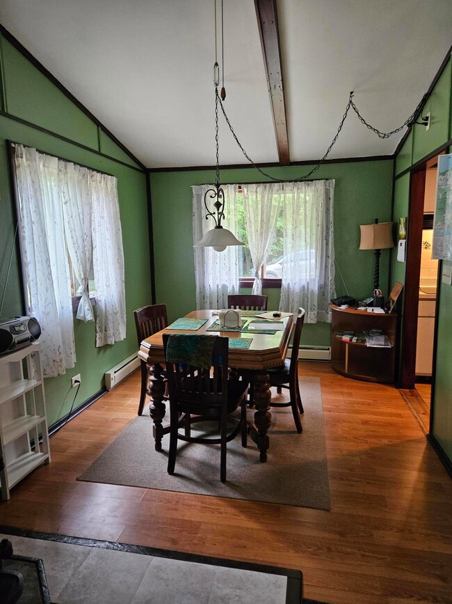 H-33 dining room