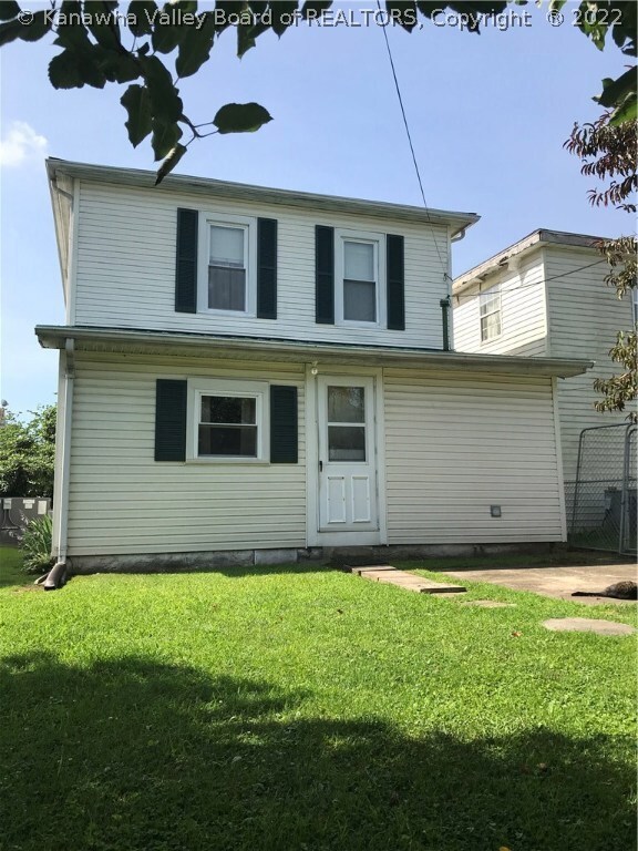 1006 W Virginia Ave, Dunbar, WV 25064 - photo 2