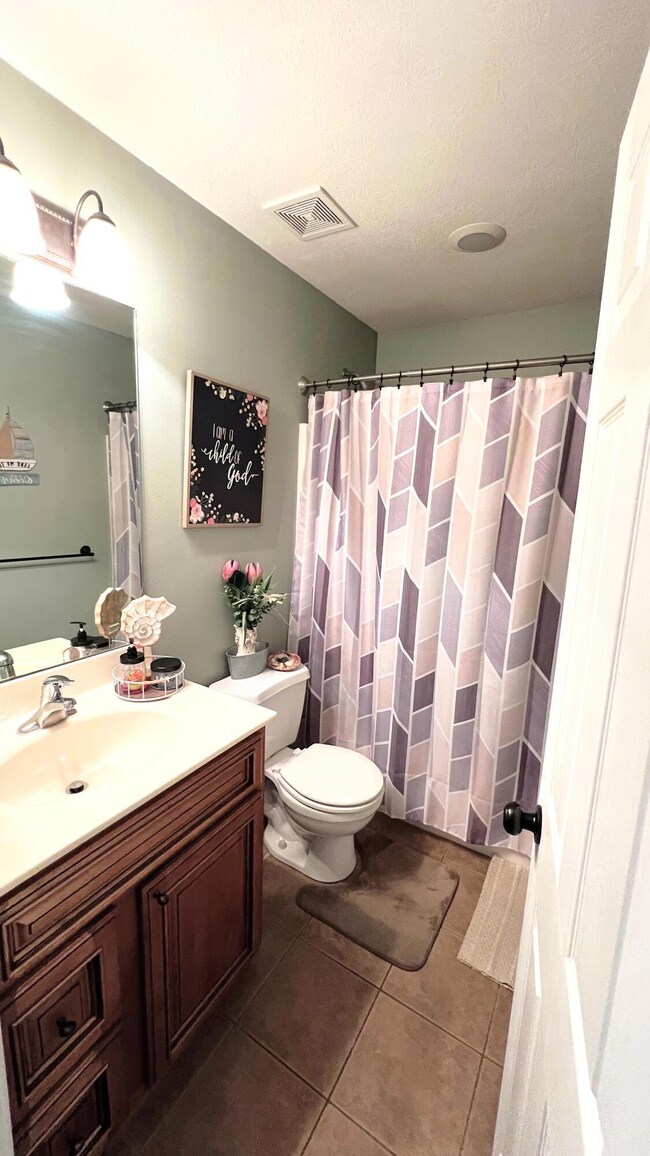 806A9301-0F74-4D84-B23A-6D26BCE5B0C7