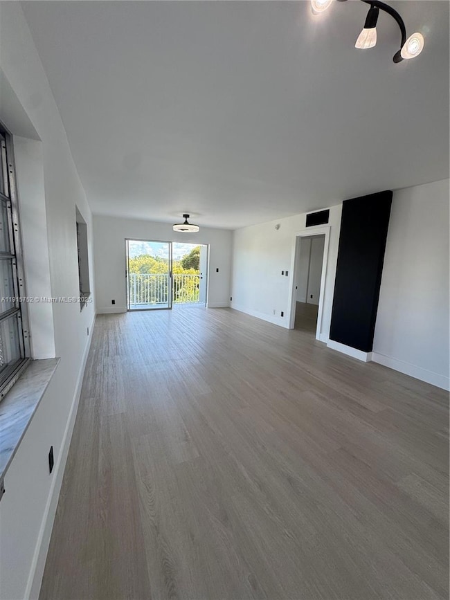 1701 Washington St unit 404, Hollywood, FL 33020 - photo 5