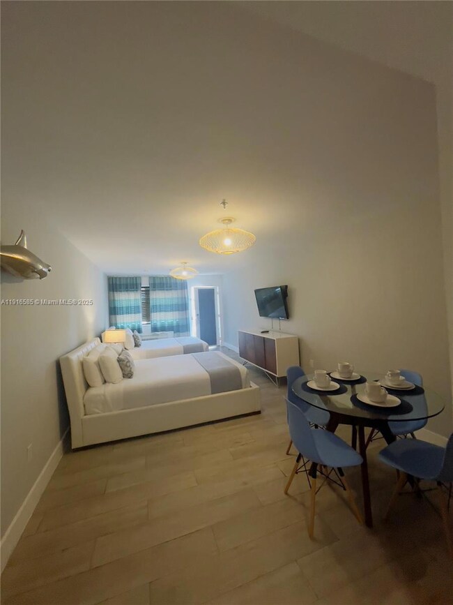 6755 Harding Ave unit 817, Miami Beach, FL 33141 - photo 6