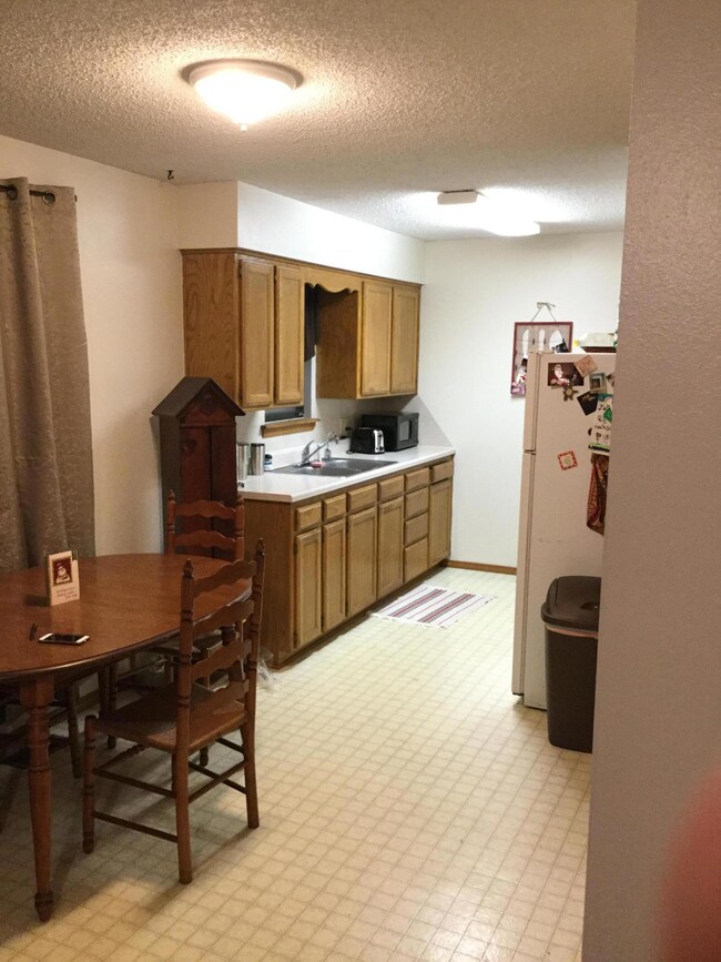 706 Striper Dr, Nixa, MO 65714 - photo 3