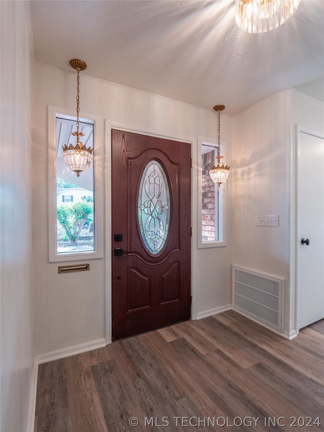 1805 Cardinal Ln, McAlester, OK 74501 - photo 3