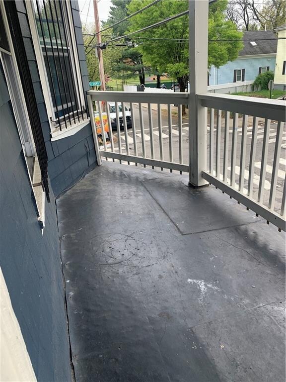 135 Camden Ave, Providence, RI 02908 - photo 2