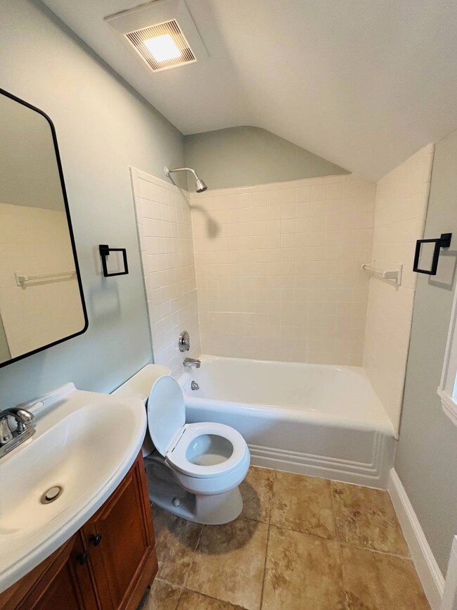 0 Grove St unit 20 11512269, Glen Head, NY 11545 - photo 5