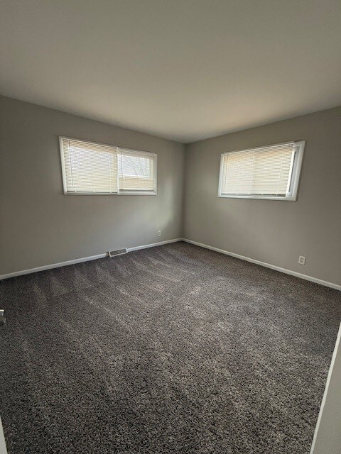 15241 Millard Ave, Midlothian, IL 60445 - photo 2