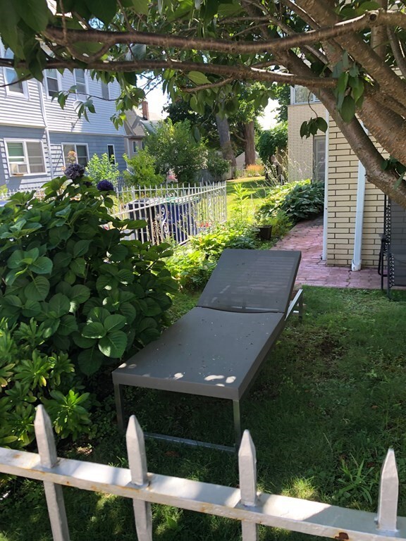 33 Curtis St unit 1, Somerville, MA 02144 - photo 3