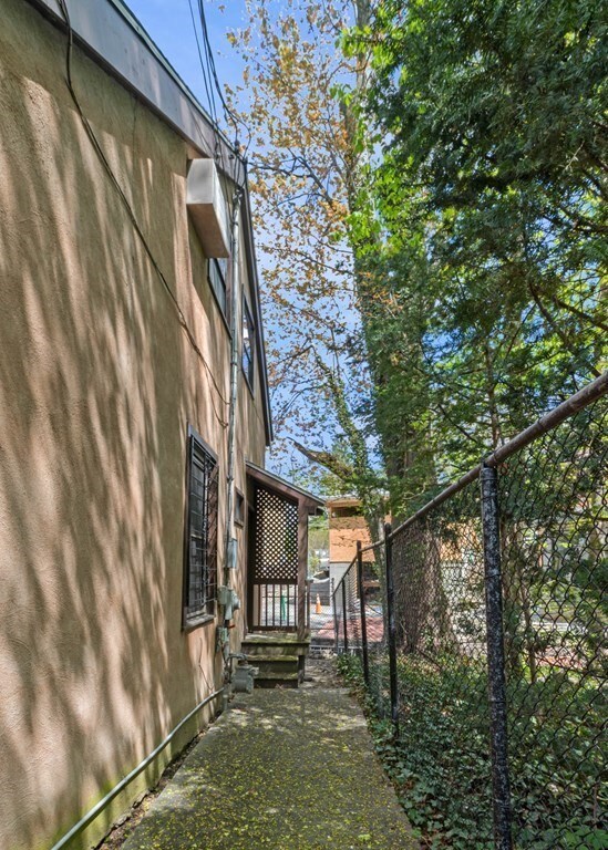 127 A Lakeview Ave unit A, Cambridge, MA 02138 - photo 3