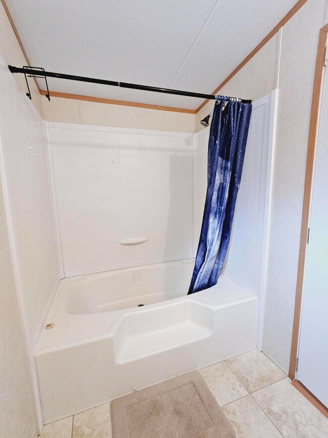 Primary Bathroom 3