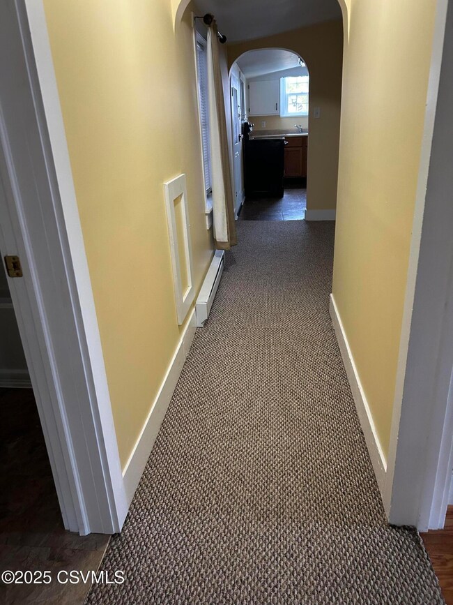 207 S 4th St unit 209, Sunbury, PA 17801 - photo 6