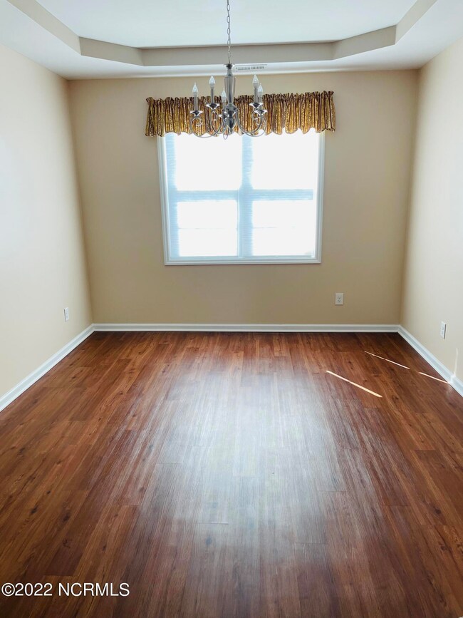 ECFF54F9-D388-47FC-8255-7BA7B3C394BF