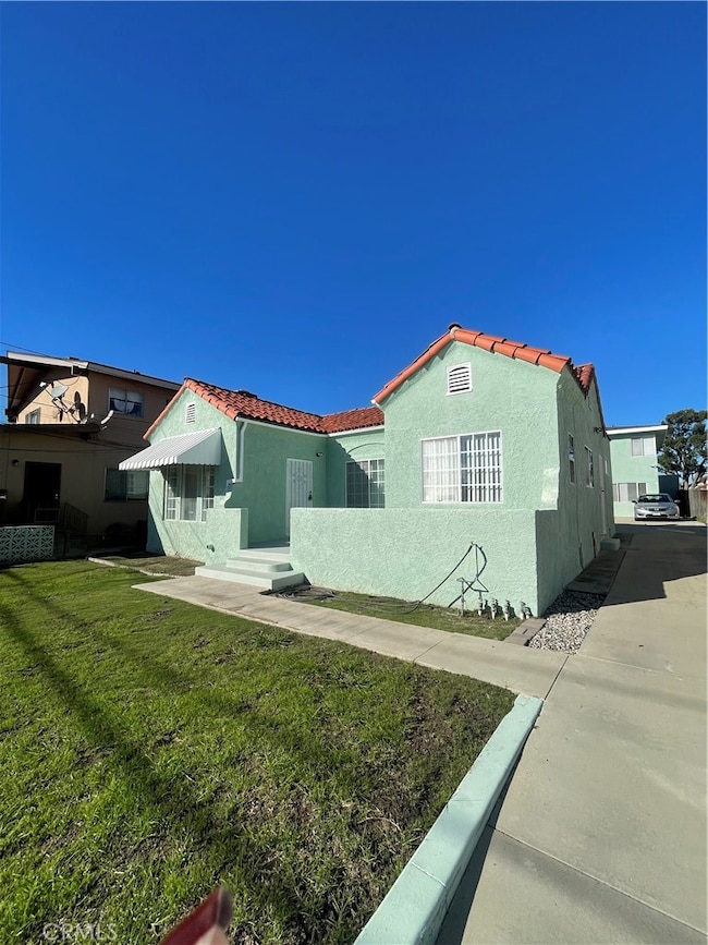 643 Manchester Dr, Inglewood, CA 90301 - photo 2