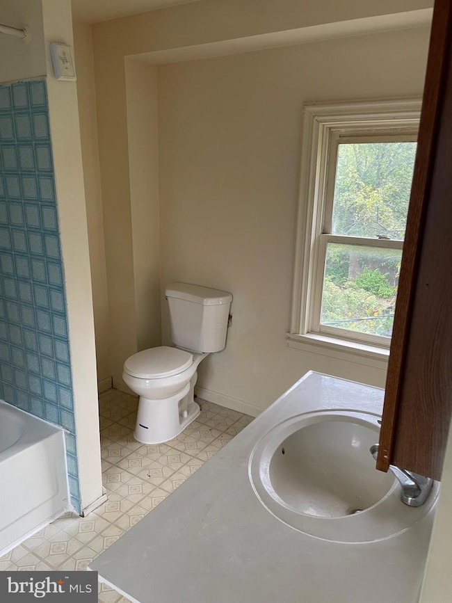 42685 Waxpool Rd, Ashburn, VA 20148 - photo 7