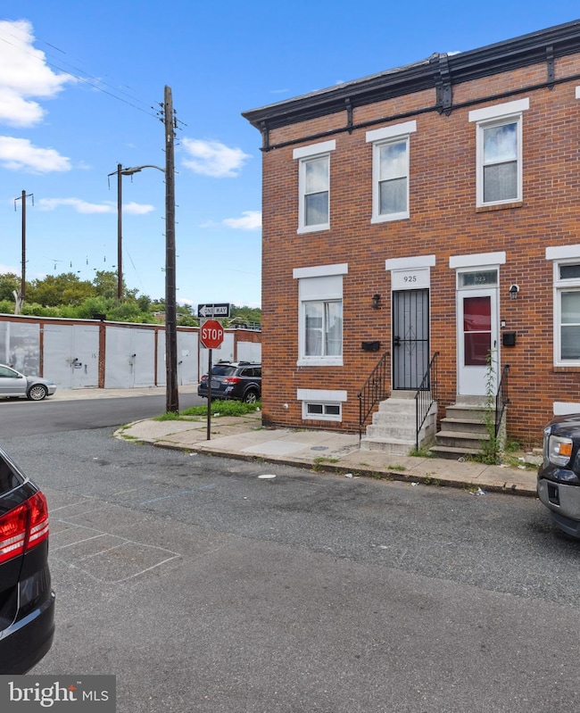 925 N Belnord Ave, Baltimore, MD 21205 - photo 2