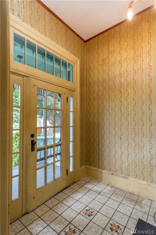 1508 Clay St, Port Townsend, WA 98368 - photo 4