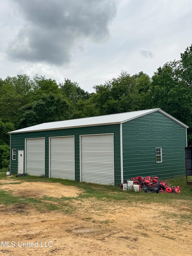 31 John Thompson Rd, Richton, MS 39476 - photo 7