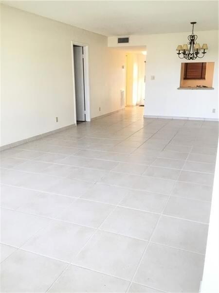 Living/Dinning Room