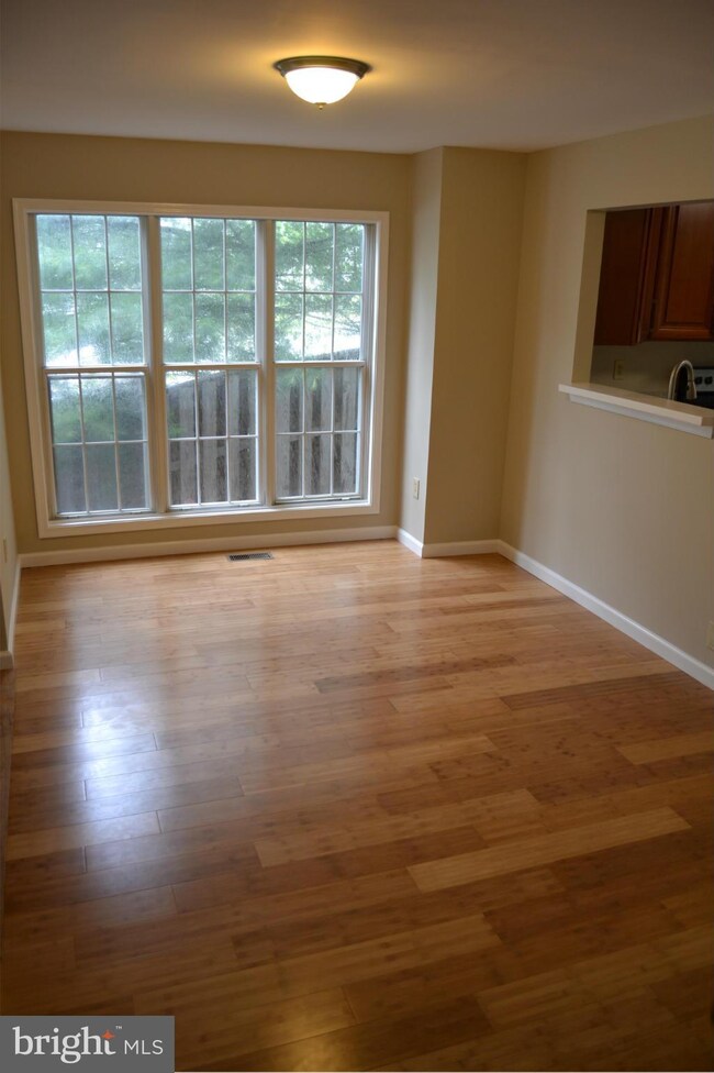 20030 Apperson Place, Germantown, MD 20876 - photo 5