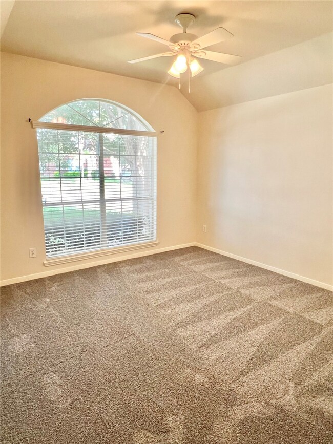 128 Emerald Loch Ln, Richmond, TX 77469 - photo 6