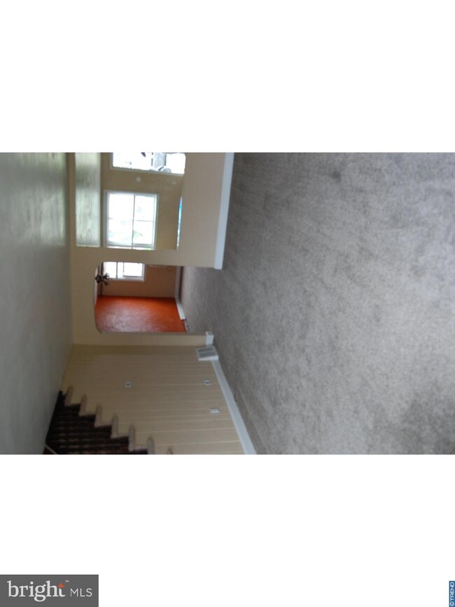 906 Maple Ave, Glenolden, PA 19036 - photo 3