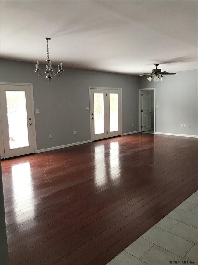 275 Louden Rd, Saratoga Springs, NY 12866 - photo 3