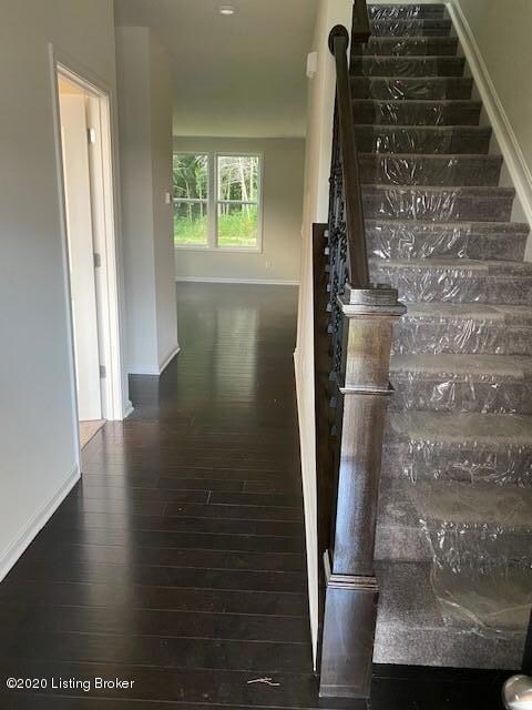 9902 Cedar Park Ct, Louisville, KY 40291 - photo 2