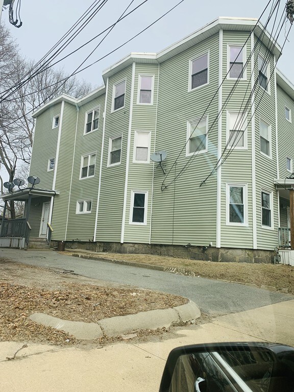 61 Market St, Brockton, MA 02301 - photo 2