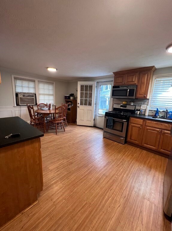 117 Cowing St unit 2, Boston, MA 02132 - photo 7